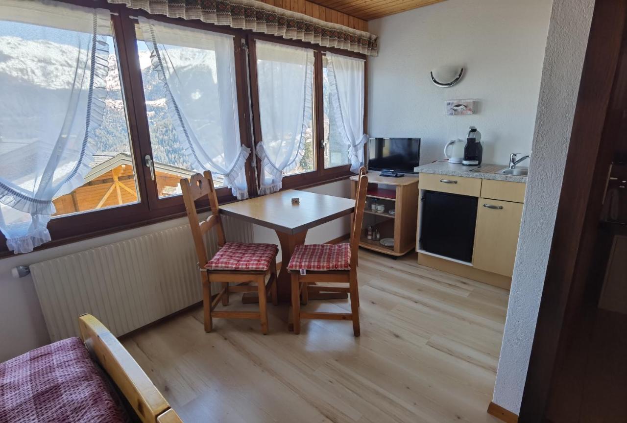 Auberge לה צומאז מראה חיצוני תמונה